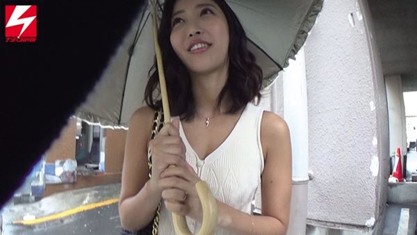 水川スミレ